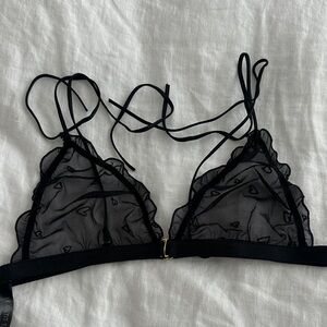 le petit trou rose bralette